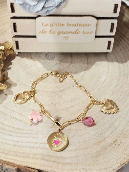 BRACELET