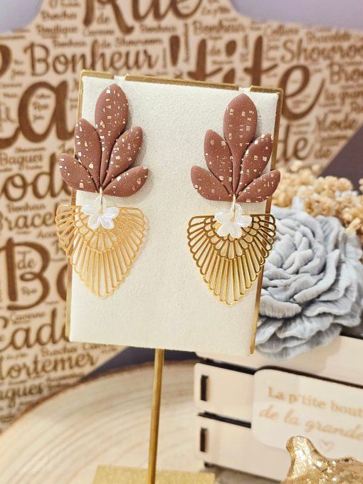 BOUCLES D'OREILLES
