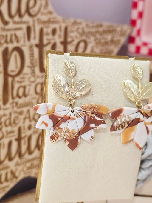 BOUCLES D'OREILLES