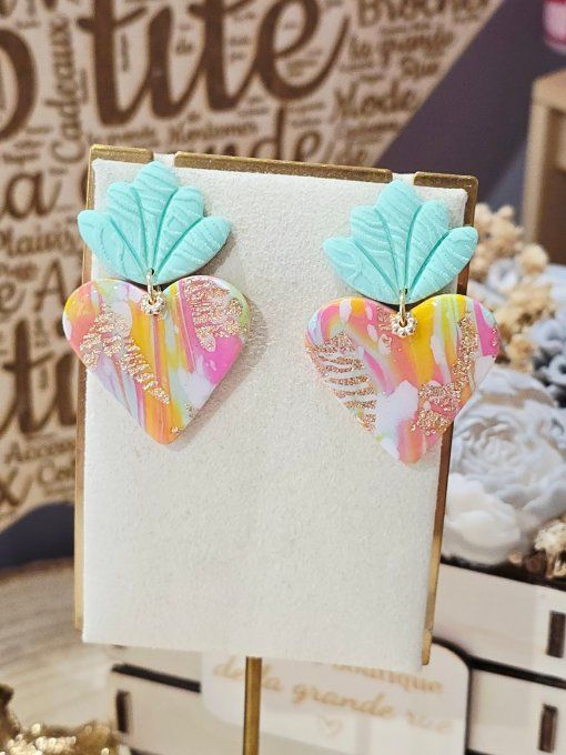 BOUCLES D'OREILLES