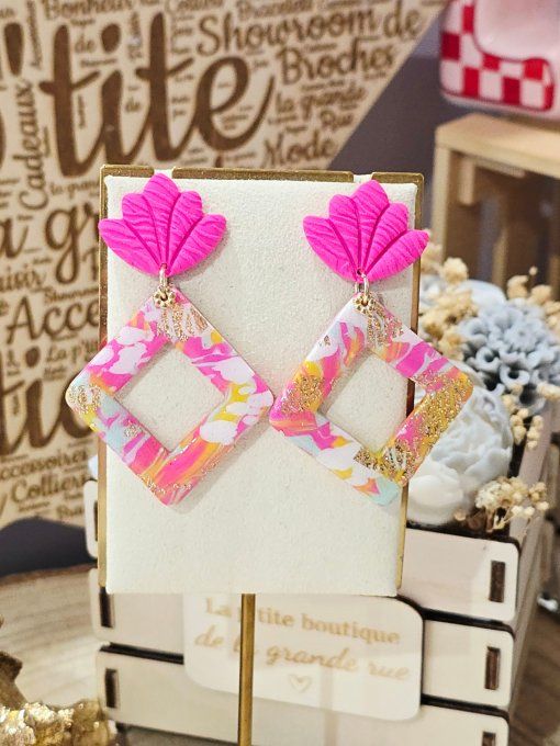 BOUCLES D'OREILLES