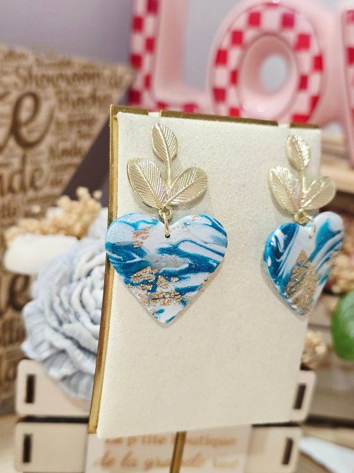 BOUCLES D'OREILLES