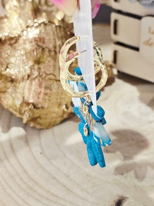 BOUCLES D'OREILLES