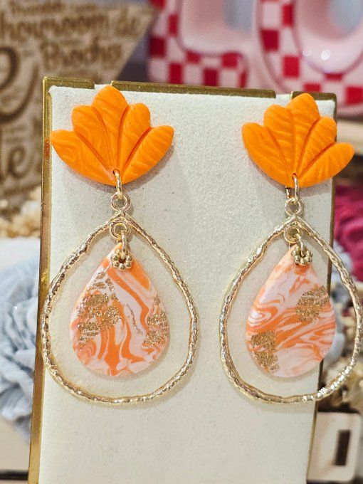 BOUCLES D'OREILLES