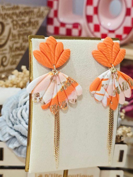 BOUCLES D'OREILLES