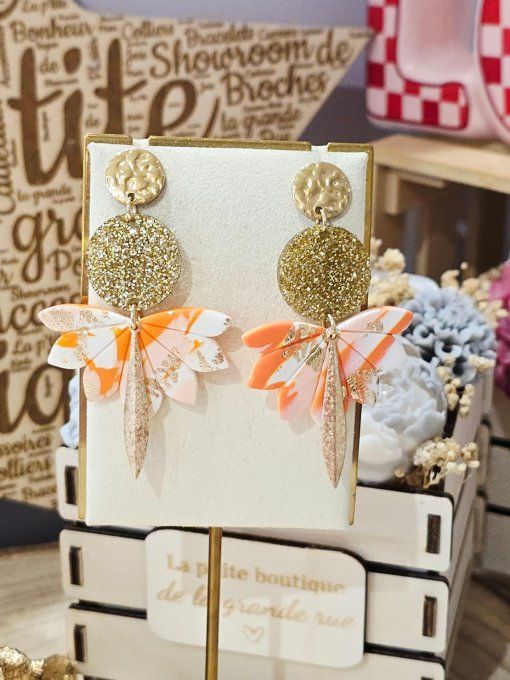 BOUCLES D'OREILLES