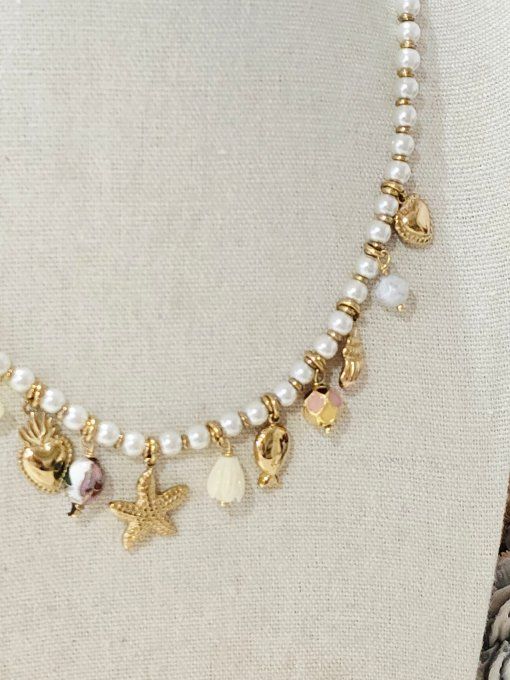 COLLIER
