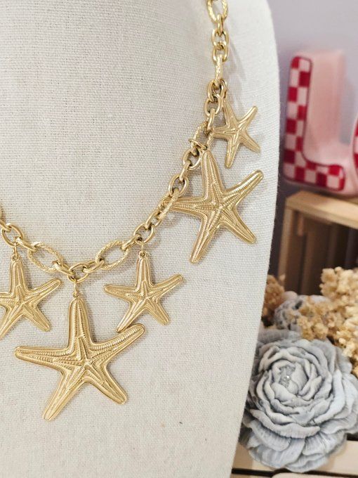 COLLIER