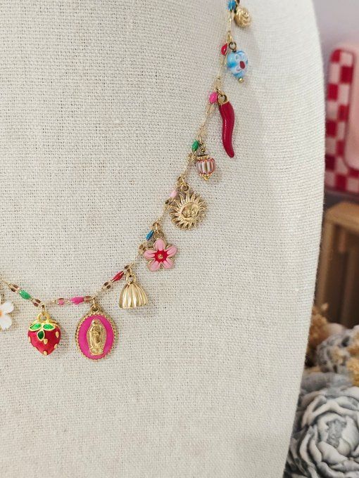 COLLIER