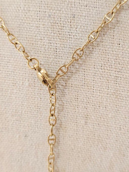 COLLIER