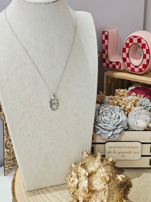 COLLIER