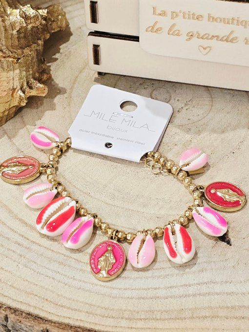 BRACELET