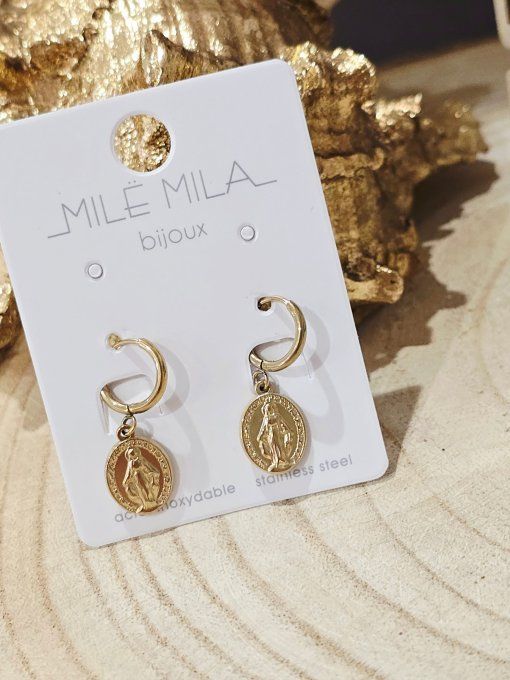 BOUCLES D'OREILLES