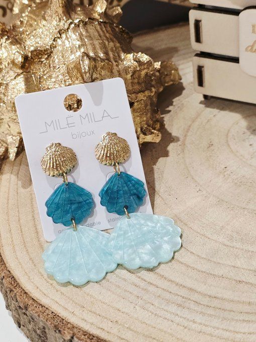 BOUCLES D'OREILLES