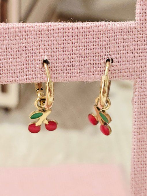 BOUCLES D'OREILLES
