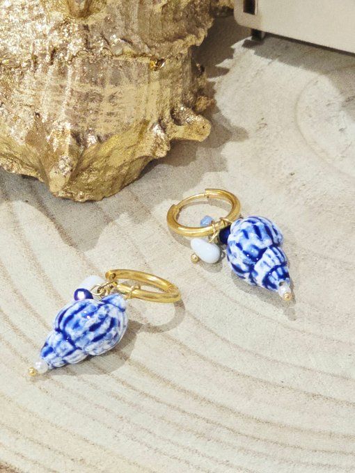 BOUCLES D'OREILLES