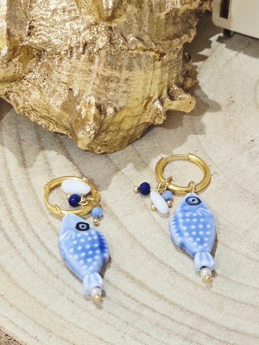BOUCLES D'OREILLES