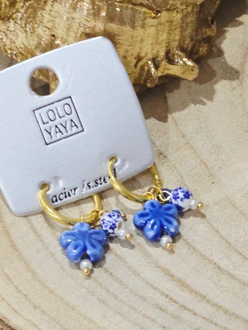 BOUCLES D'OREILLES