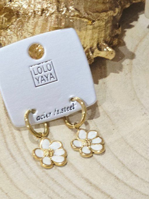 BOUCLES D'OREILLES