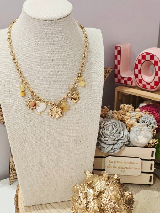 COLLIER