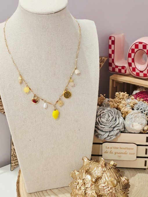COLLIER
