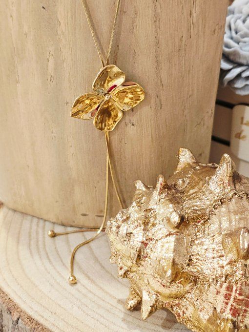 COLLIER