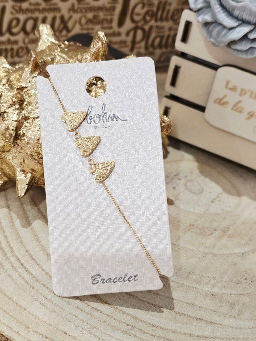 BRACELET