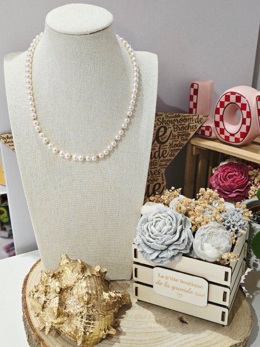 COLLIER