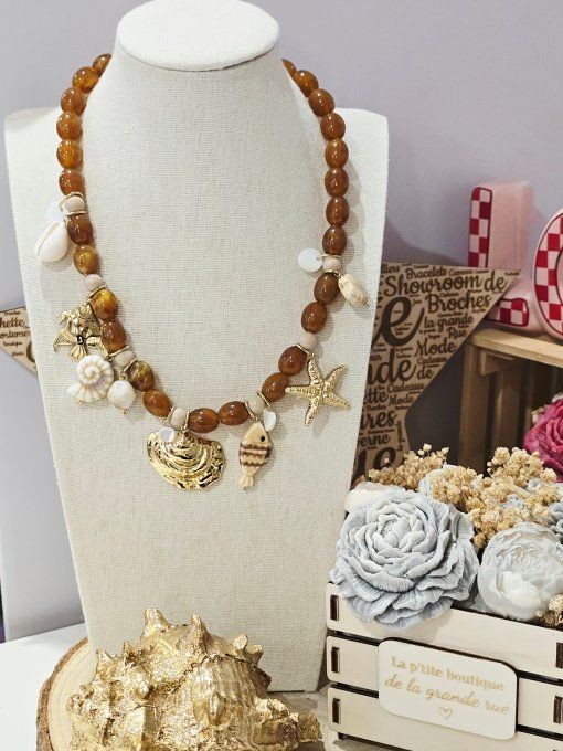 COLLIER