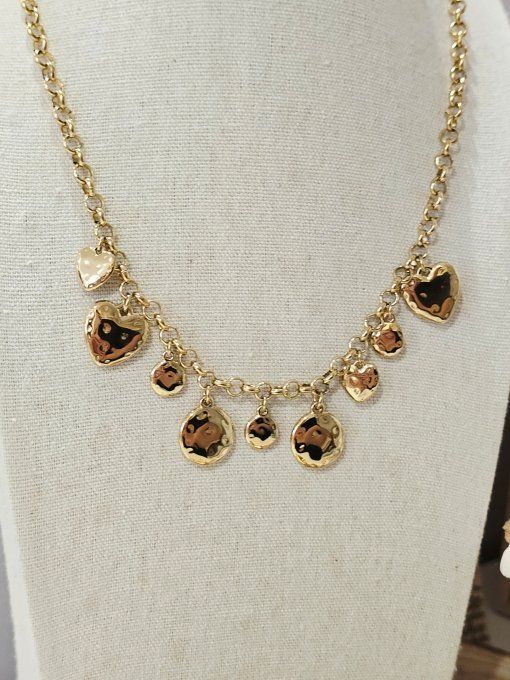 COLLIER
