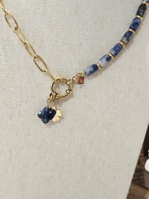 COLLIER