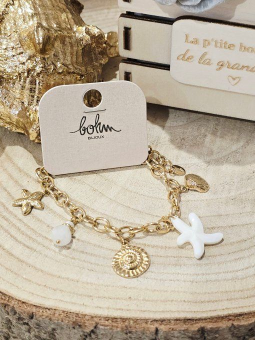 BRACELET