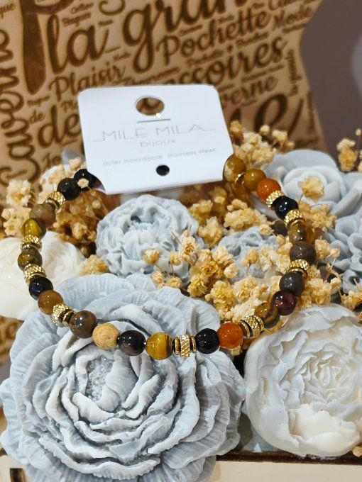 BRACELET