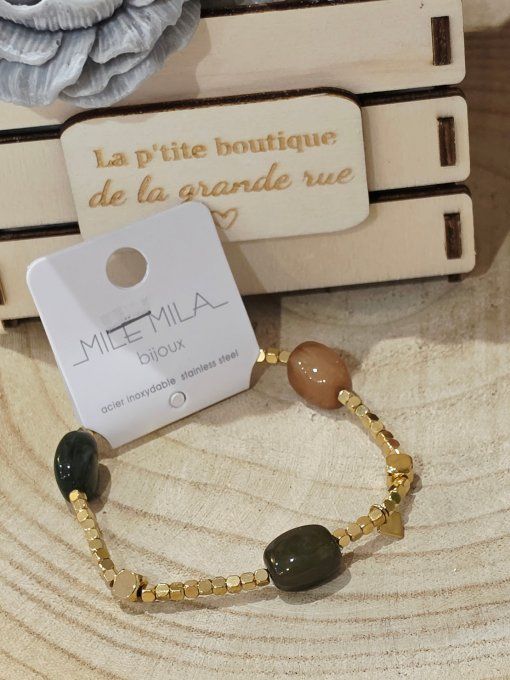 BRACELET