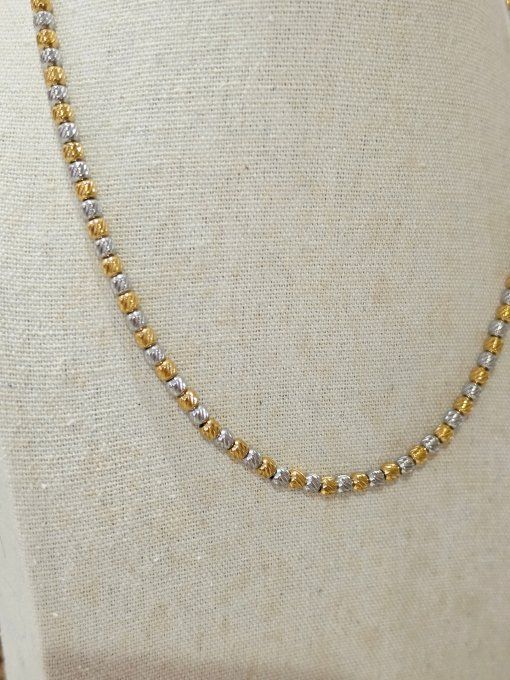 COLLIER