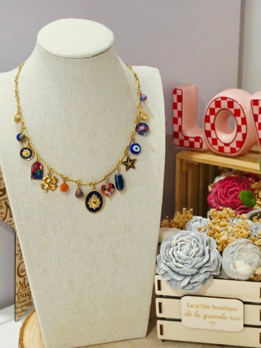 COLLIER