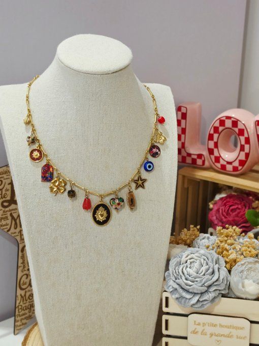 COLLIER