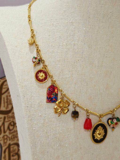 COLLIER