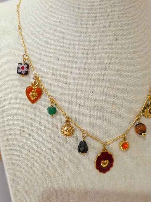 COLLIER