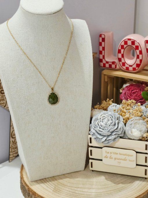 COLLIER