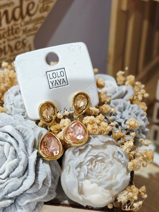 BOUCLES D"OREILLES