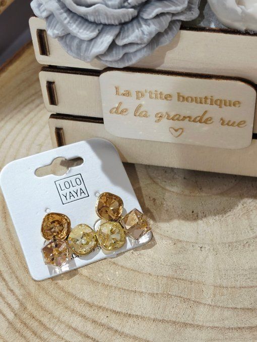 BOUCLES D"OREILLES