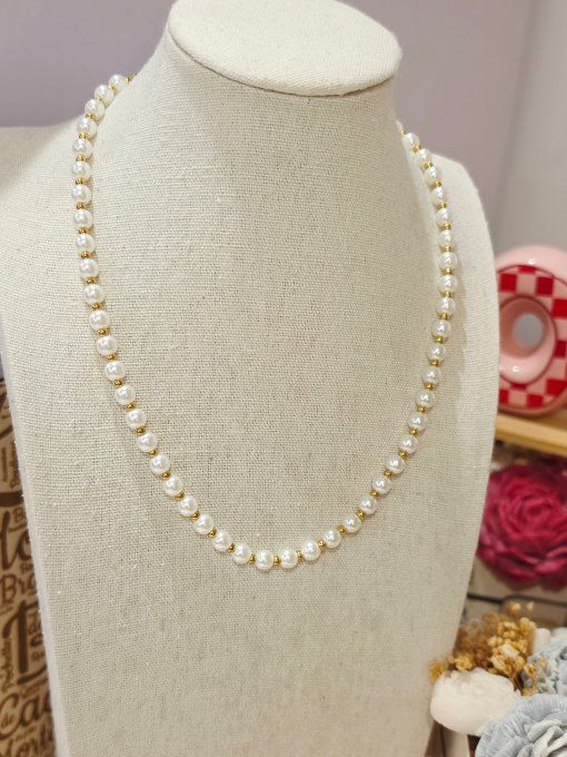 COLLIER