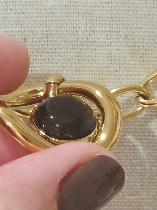 COLLIER