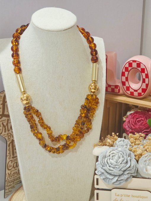 COLLIER