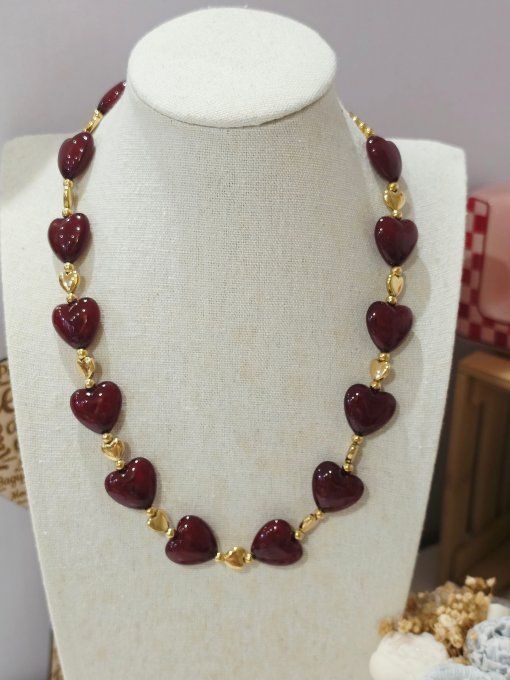 COLLIER