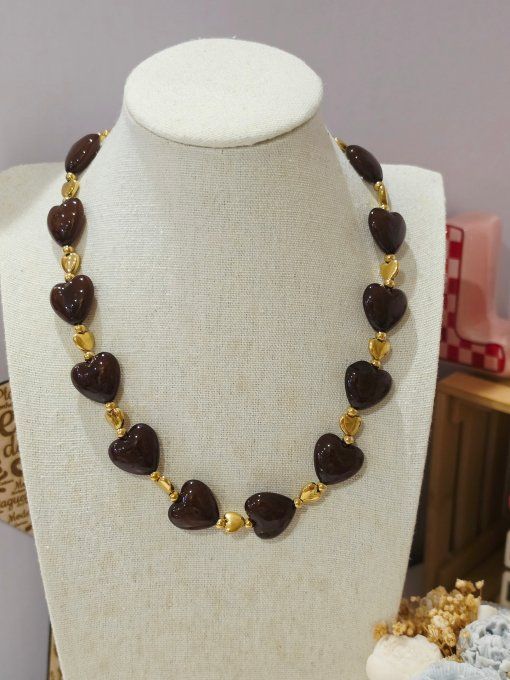 COLLIER