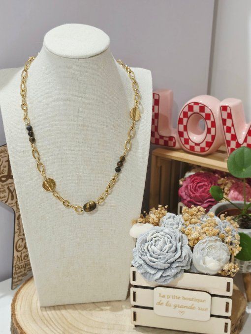 COLLIER