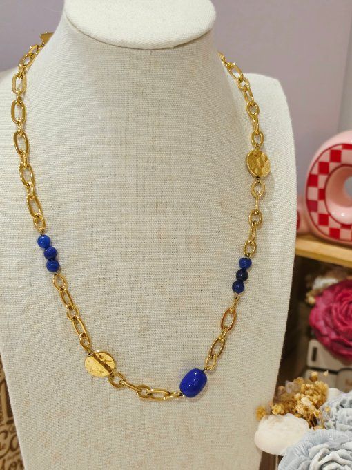 COLLIER