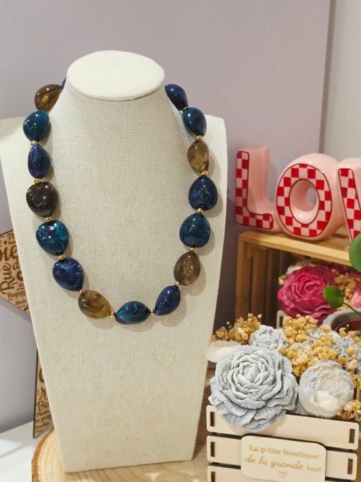 COLLIER